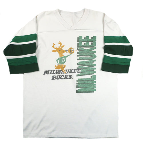 80's Art Vintage Milwaukee Bucks Basketball Unisex T-Shirt - Beeteeshop