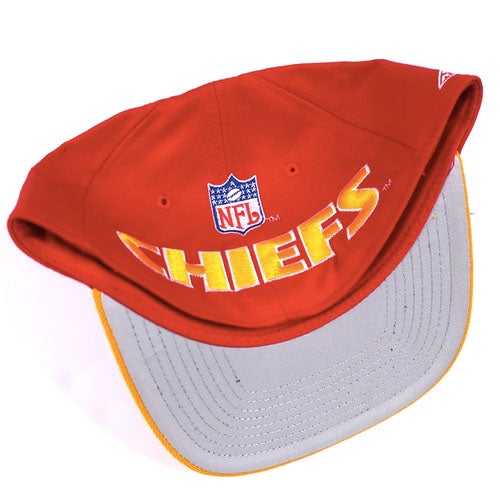 Vintage KC Chiefs Fitted NWT 90s deadstock NFL Football – For All