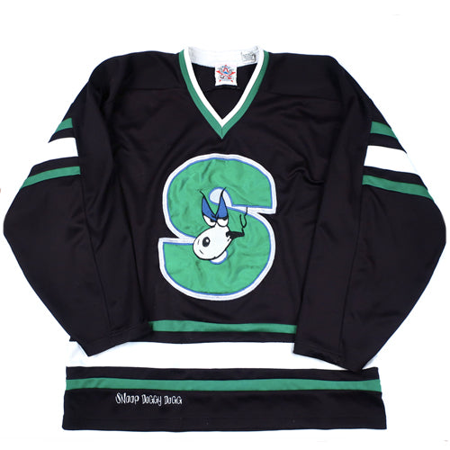 How Nostalgia (and Snoop Dogg) Sparked a Retro Hockey-Jersey Craze