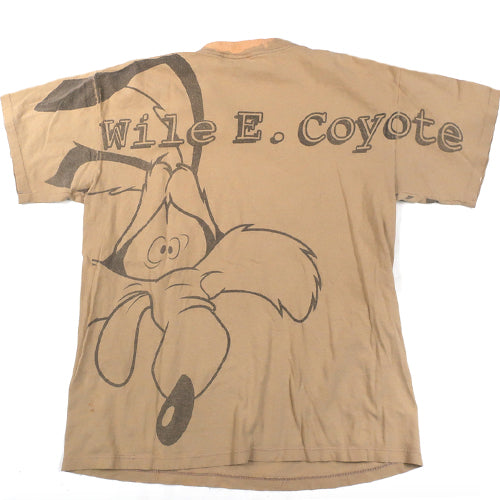 belettelepink Coyote in Love #2 T-Shirt