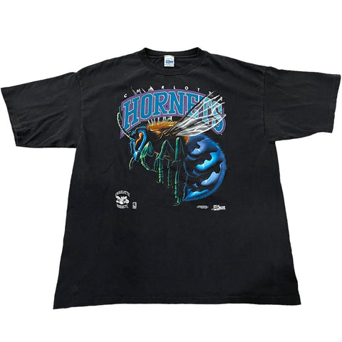 Vintage Charlotte Hornets T-shirt