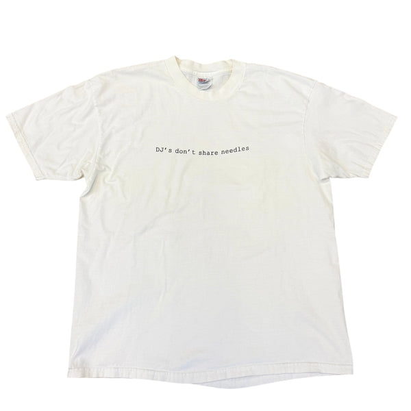 Vintage Dj’s Don’t Share Needles T-shirt