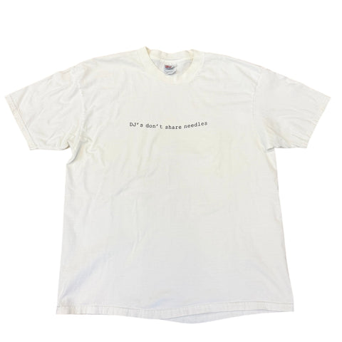 Vintage Dj’s Don’t Share Needles T-shirt