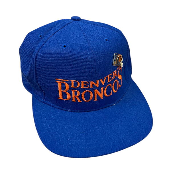 Vintage Denver Broncos SnapBack Hat (w/pin)