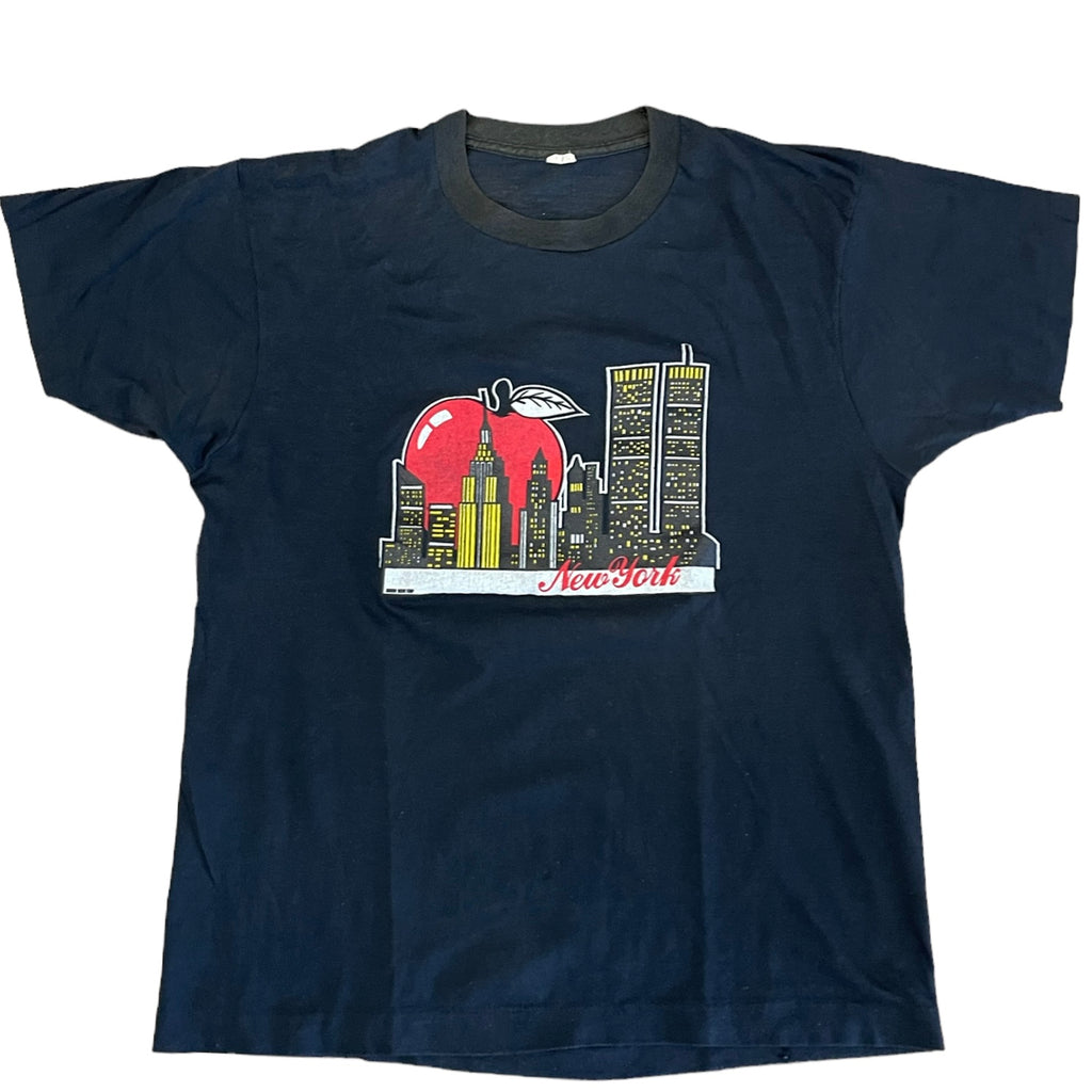 Vintage New York Big Apple Twin Towers T shirt For All To Envy
