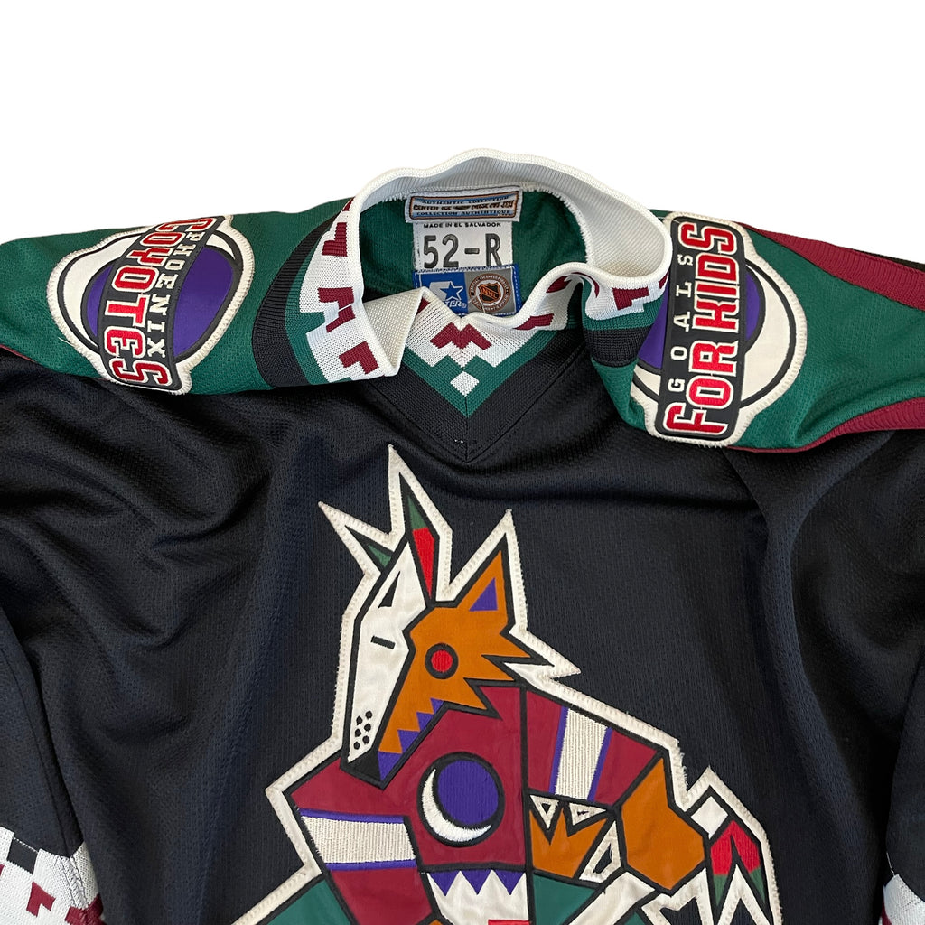 Vintage Boys Phoenix Coyotes Jersey 