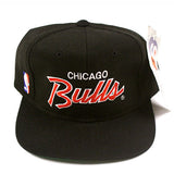 Vintage Chicago Bulls script snapback hat NWT