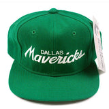 Vintage Dallas Mavericks script snapback hat NWT