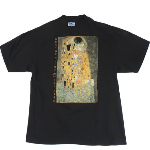 Vintage Gustav Klimt "The Kiss" T-Shirt
